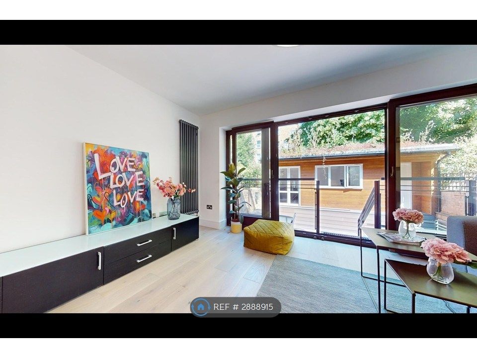 Property photo 1 of 30
