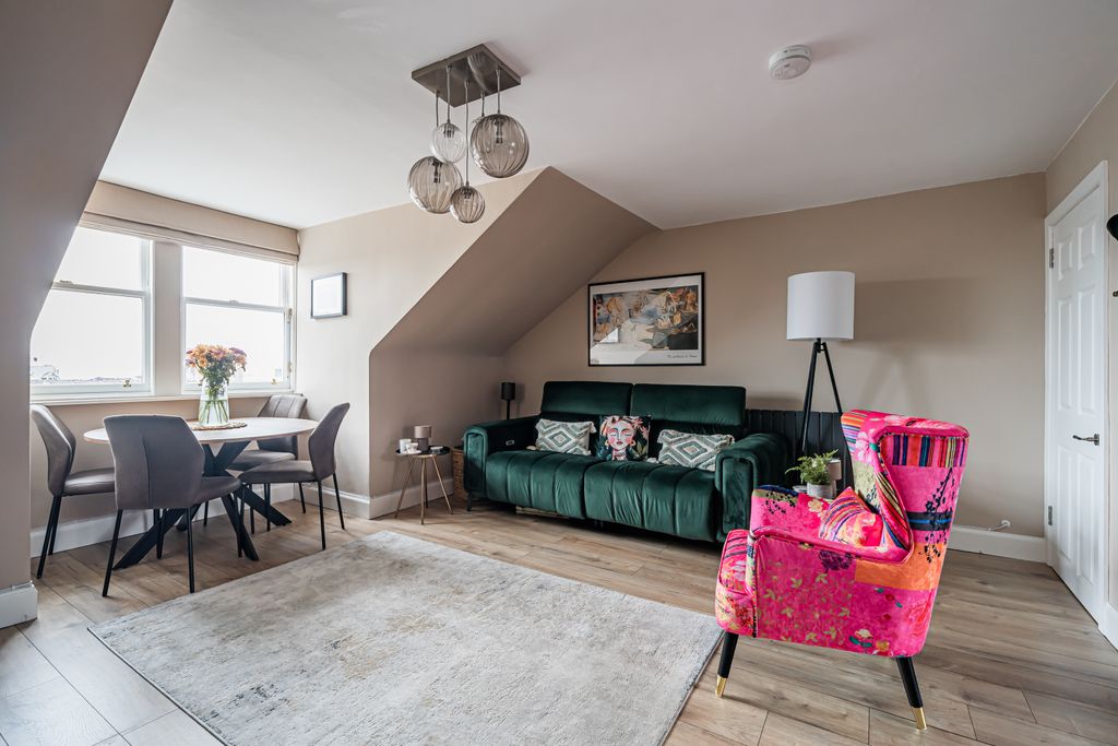 Property photo 2 of 26 Property Image 2