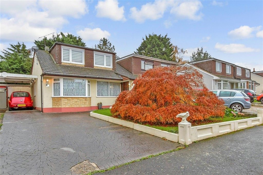 Property photo 3 of 13 Front