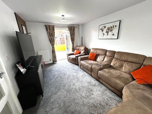 Property photo 2 of 18 Picture No. 22