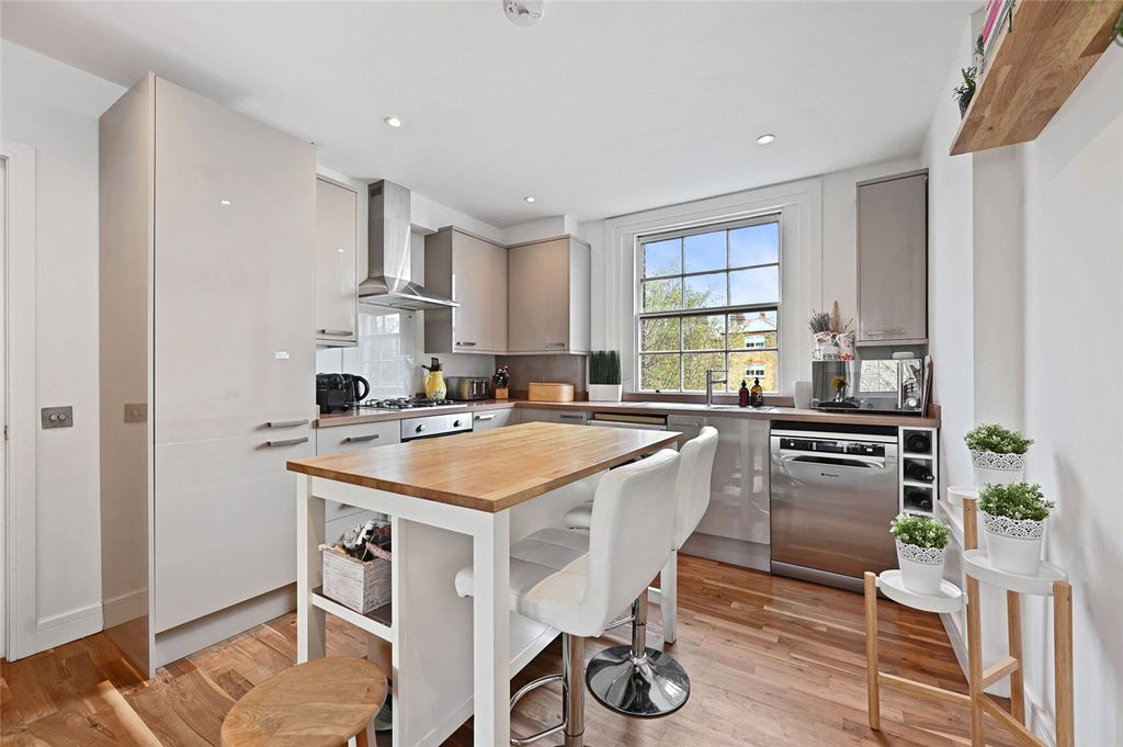 Property photo 2 of 11 Picture No. 07