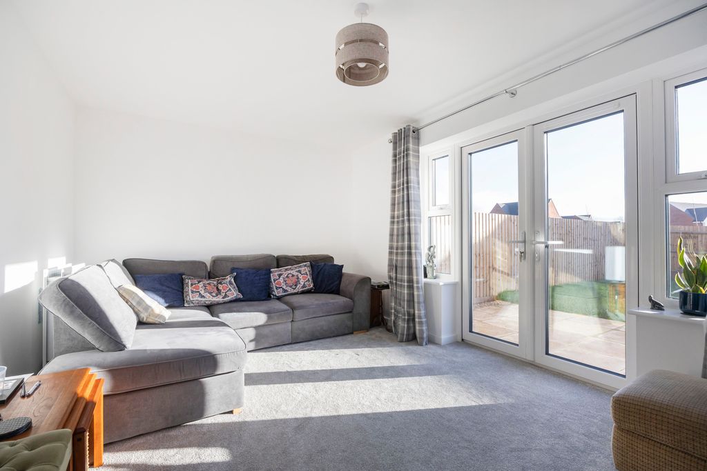 Property photo 3 of 15 _66A6188