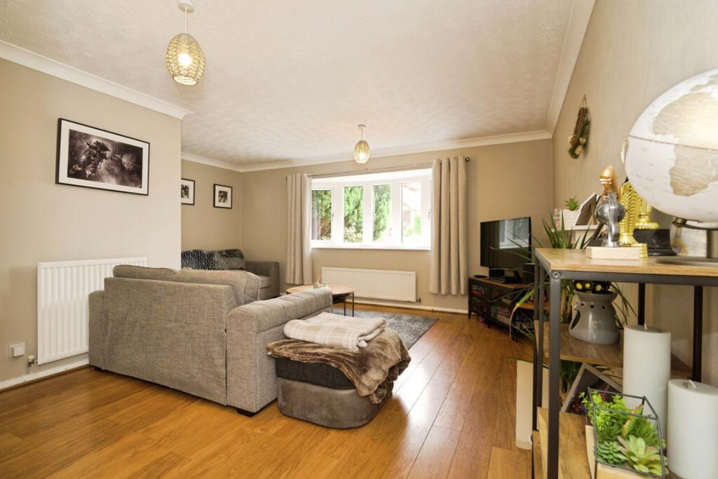 Property photo 2 of 15