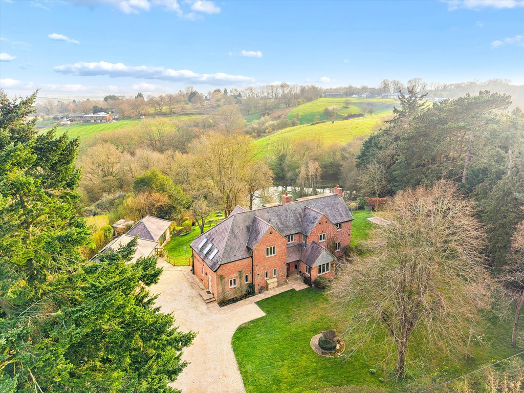 Property photo 1 of 32 Image