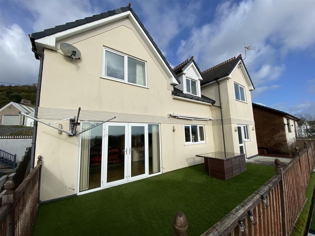 Additional image 20 of 6 bed detached house for saleStradey Hill, Pwll SA15