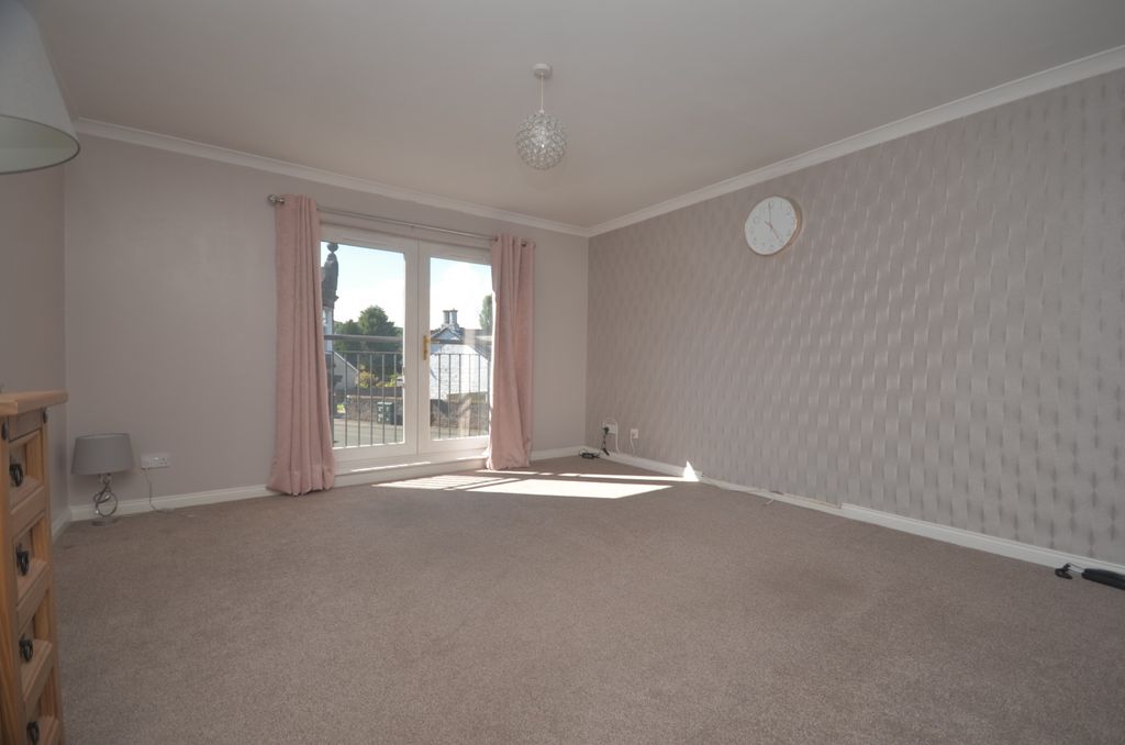 Property photo 2 of 6 2