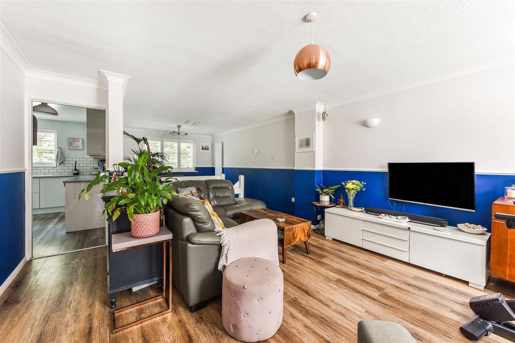 Property photo 3 of 25 Sketch_Ph14_6028078.Jpg