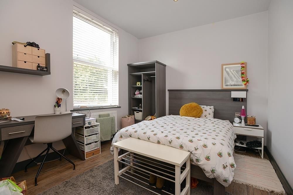 Property photo 3 of 7 9 Ps 4.Jpg