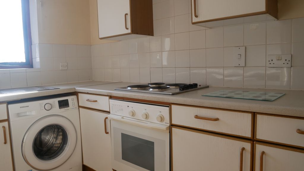 Property photo 3 of 5