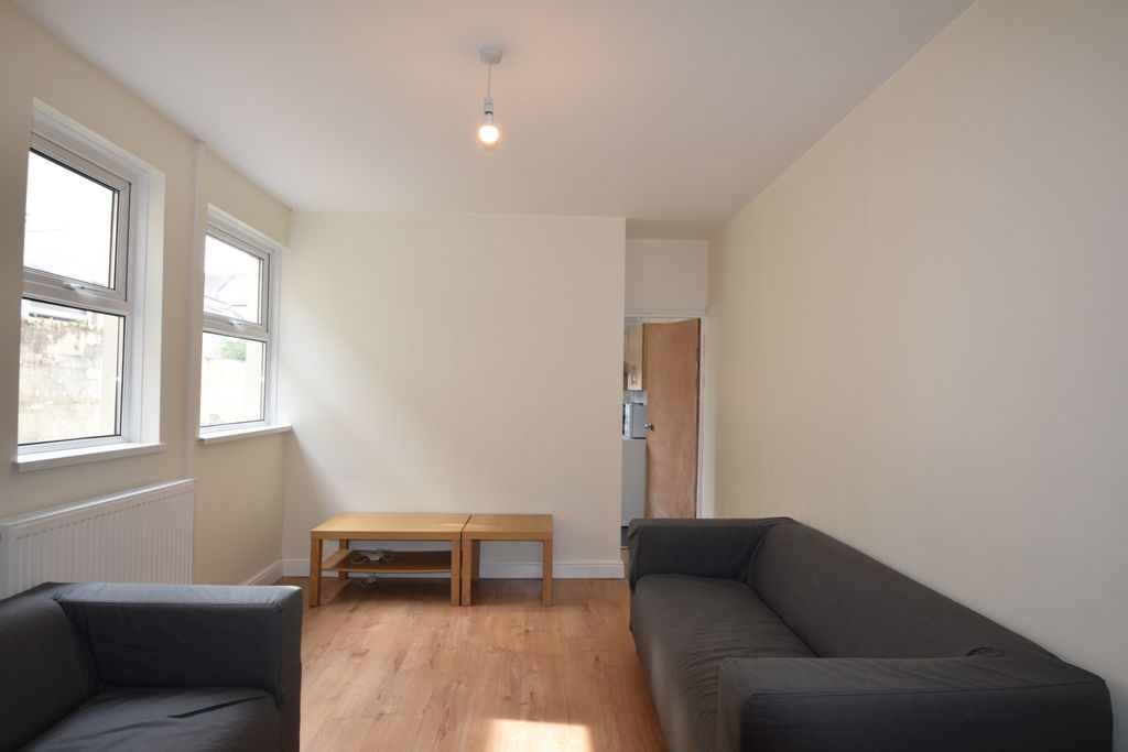 Property photo 2 of 14 Photo 2