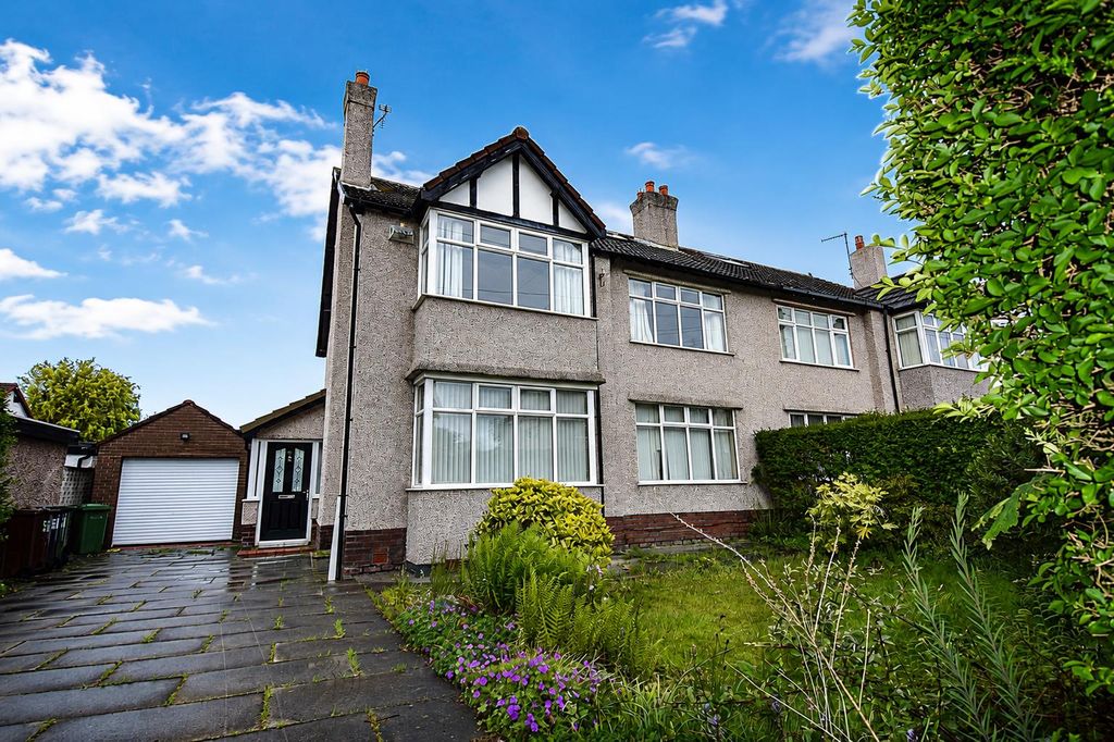 Property photo 1 of 31 External To Front.Png