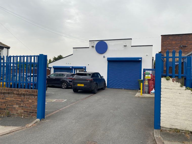 Property photo 1 of 7