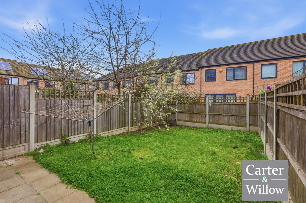 Property photo 3 of 20