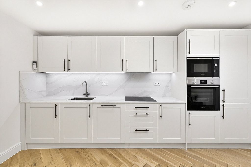 Property photo 3 of 10 Picture No. 10