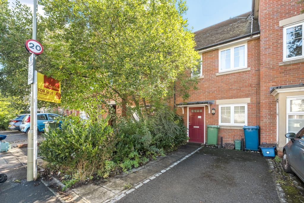 Property photo 1 of 19 External View