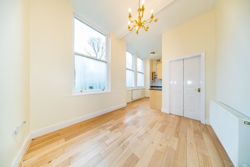 Property photo 2 of 8 Reception Room