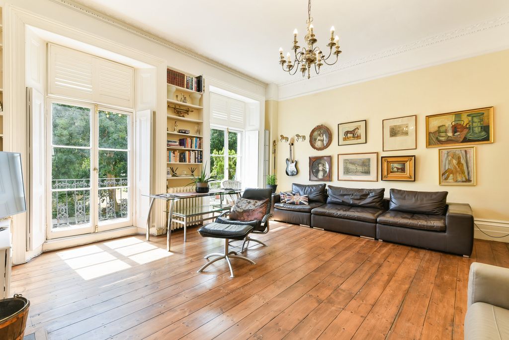 Property photo 1 of 9