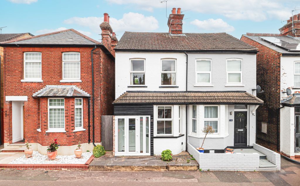 Property photo 1 of 22 Front