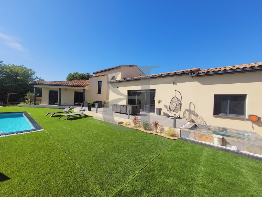 Property photo 3 of 21