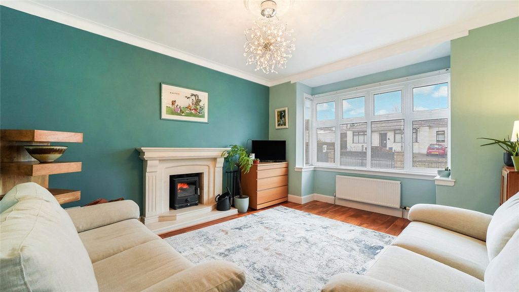 Property photo 2 of 17 Picture No. 03