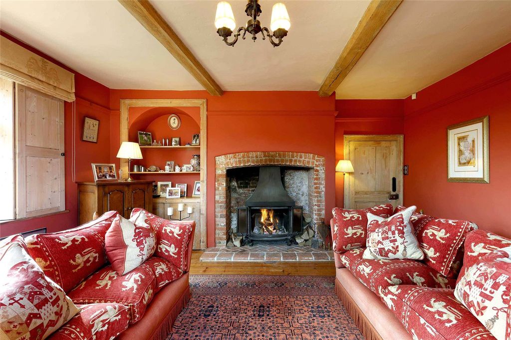 Property photo 3 of 19 Drawing Room