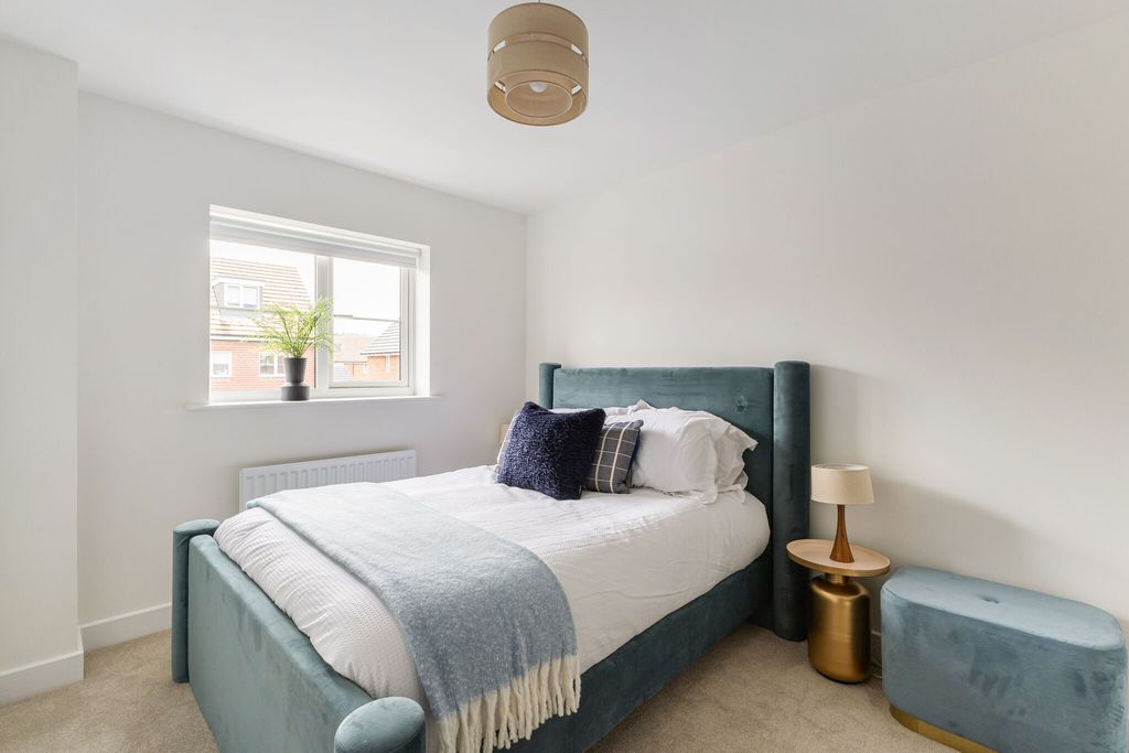 Property photo 3 of 7 Photo