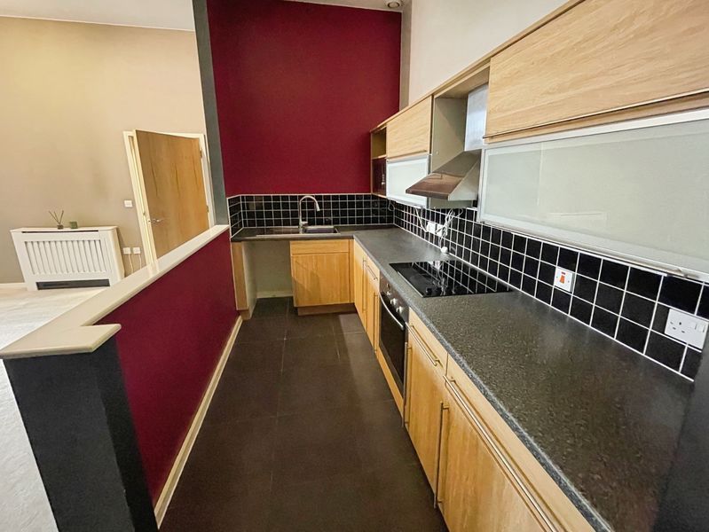 Property photo 3 of 14 Kitchen