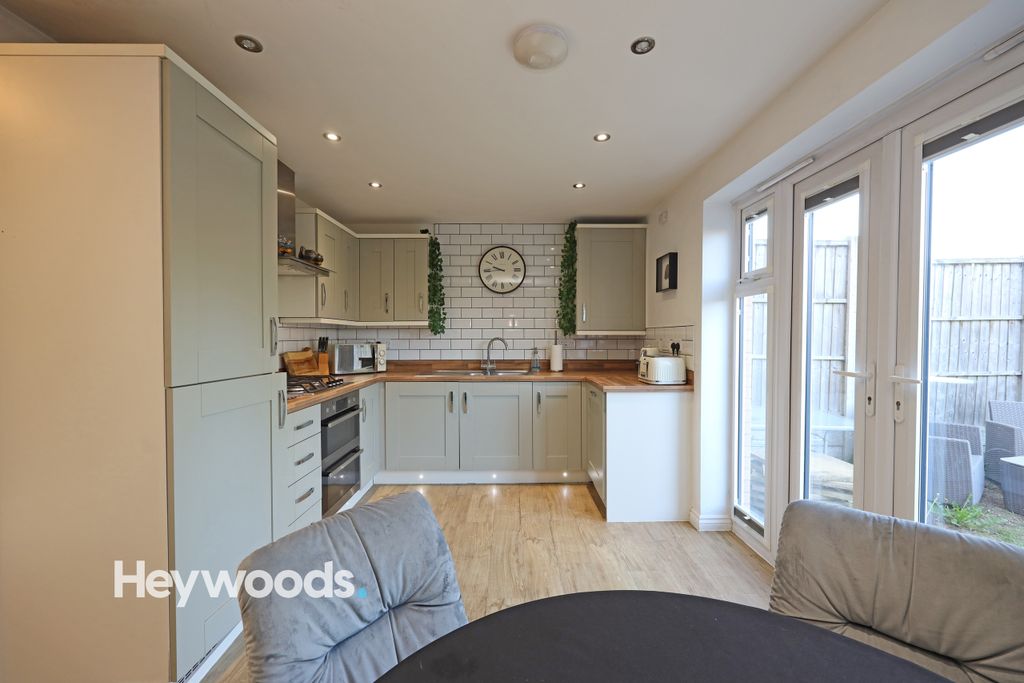 Property photo 2 of 39 0F1A4145