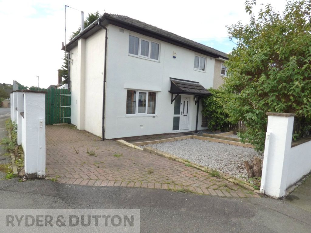 Property photo 1 of 17 Front