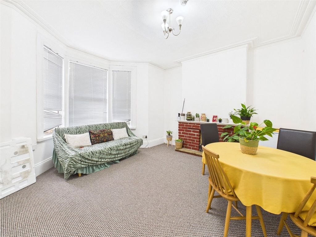 Property photo 2 of 9 Picture No. 02