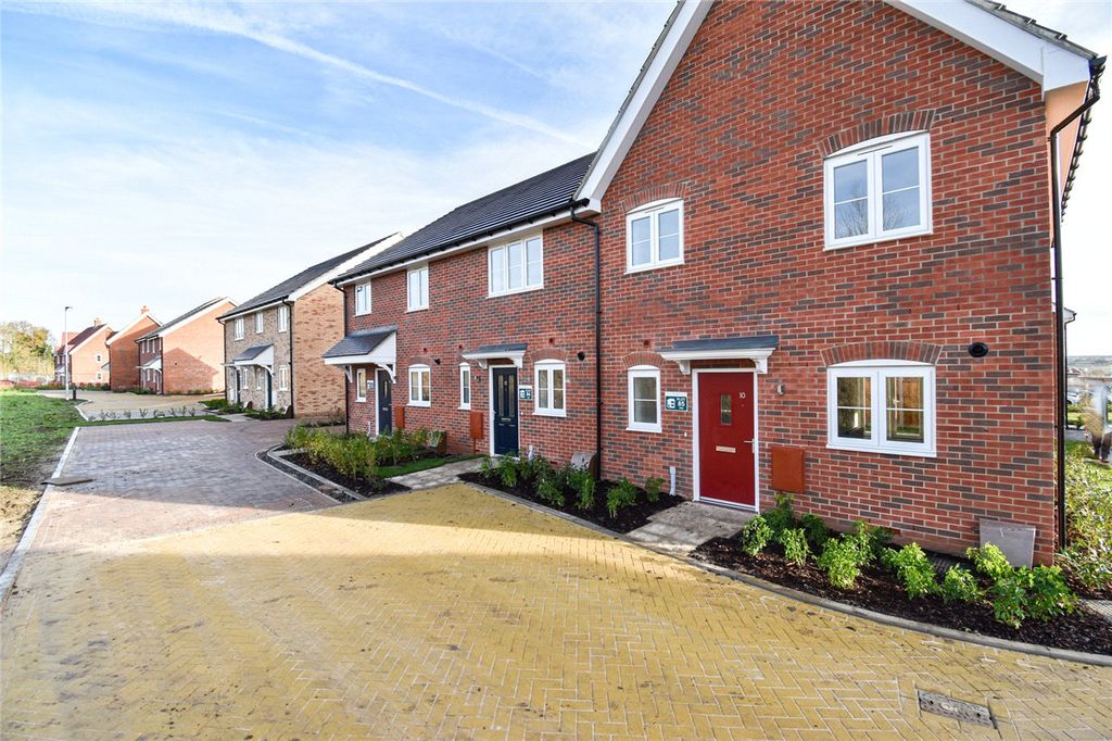 Property photo 1 of 9 Picture No. 04