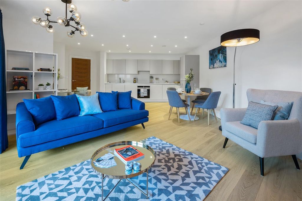 Property photo 1 of 8 Main Picture