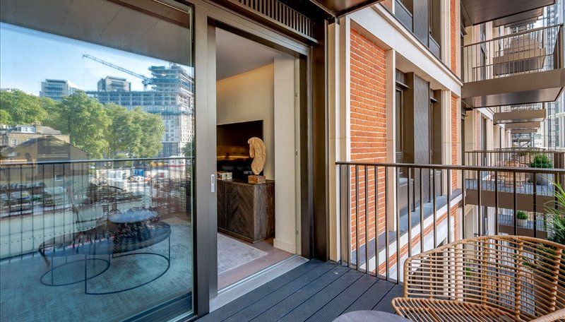 Property photo 3 of 17 Picture No. 01