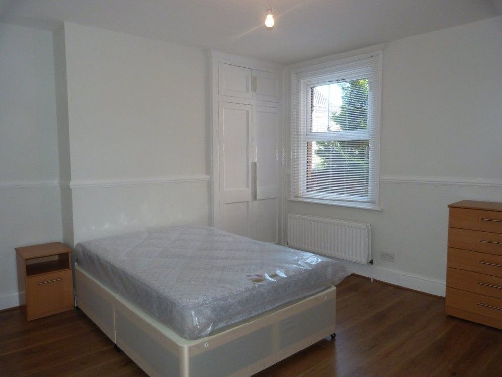 Property photo 3 of 5