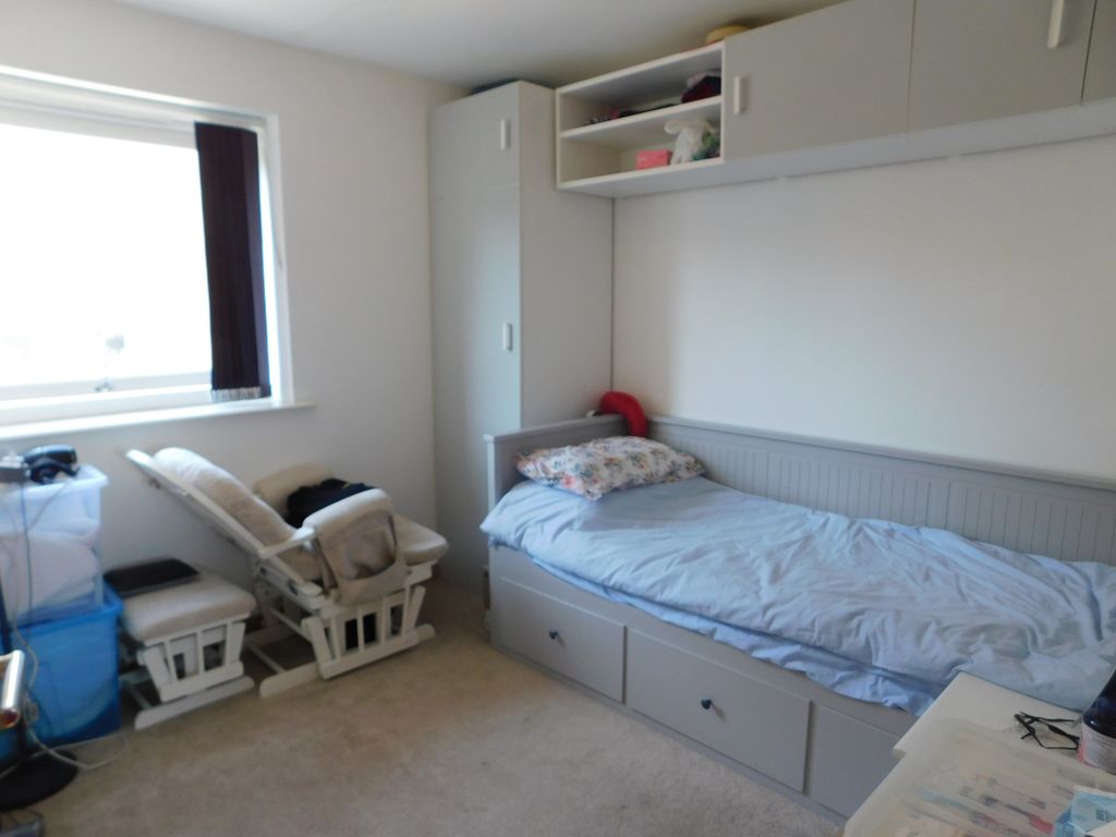 Property photo 3 of 6