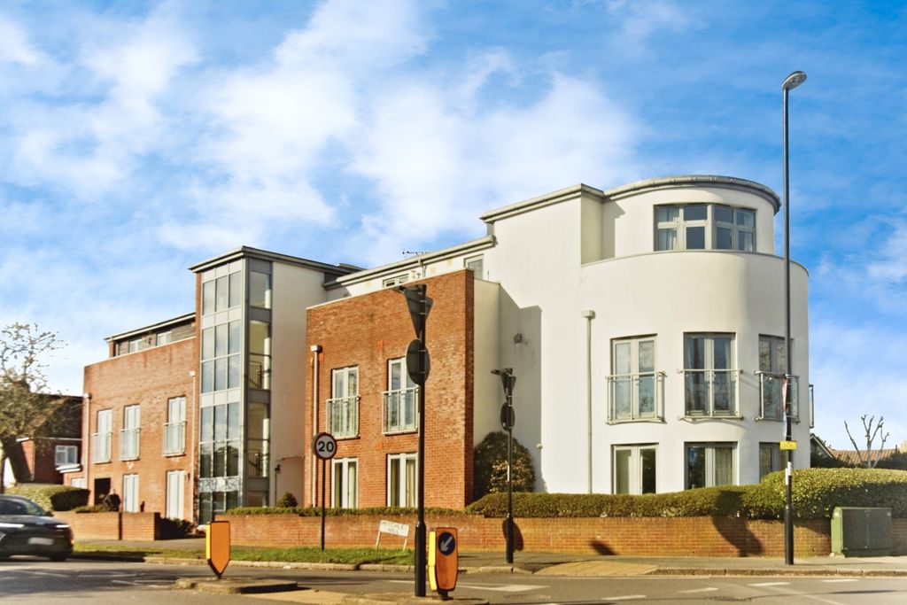 Property photo 1 of 15 Pbox-Img.Jpg