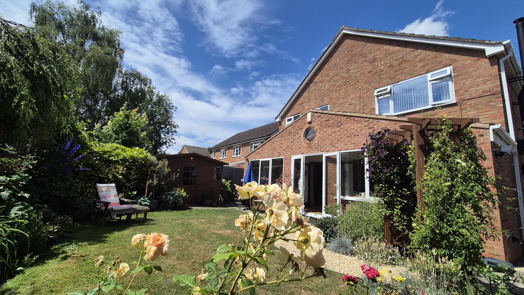 Property photo 1 of 41