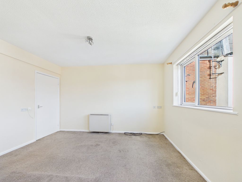 Property photo 3 of 7 Lounge/Diner