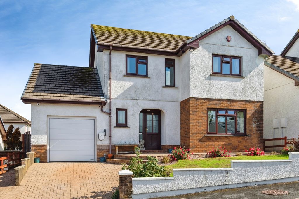 Property photo 1 of 25 Pbox-Img.Jpg
