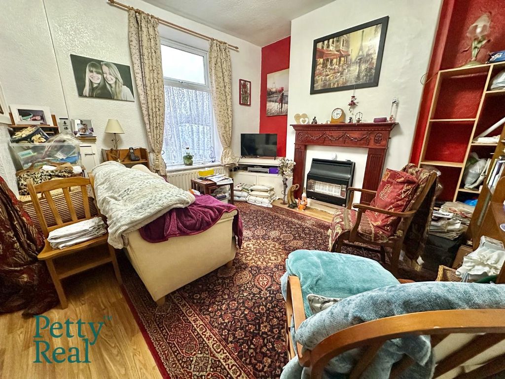 Property photo 1 of 8 1Dca0857-9752-48D2-Ac8A-53872C8F178E.Jpeg