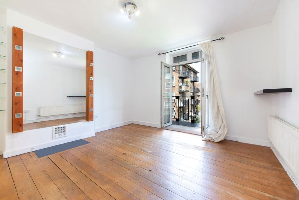 Property photo 2 of 6