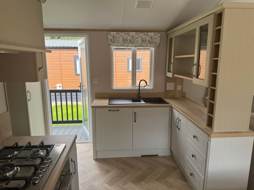 Additional image 8 of 2 bed lodge for saleThe Debonair, Mains Of Taymouth, Kenmore PH15