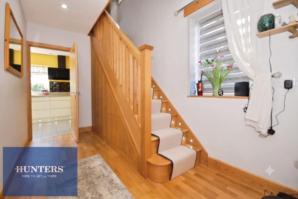 Property photo 2 of 16 Hall 2.Jpg