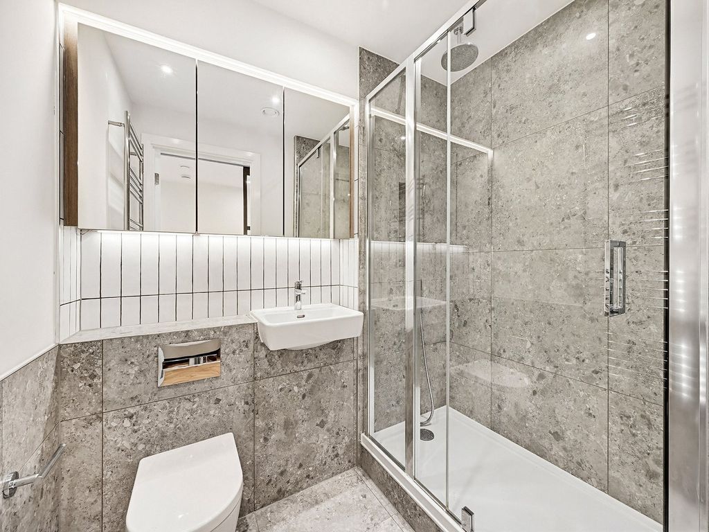 Property photo 3 of 24 Picture No. 14