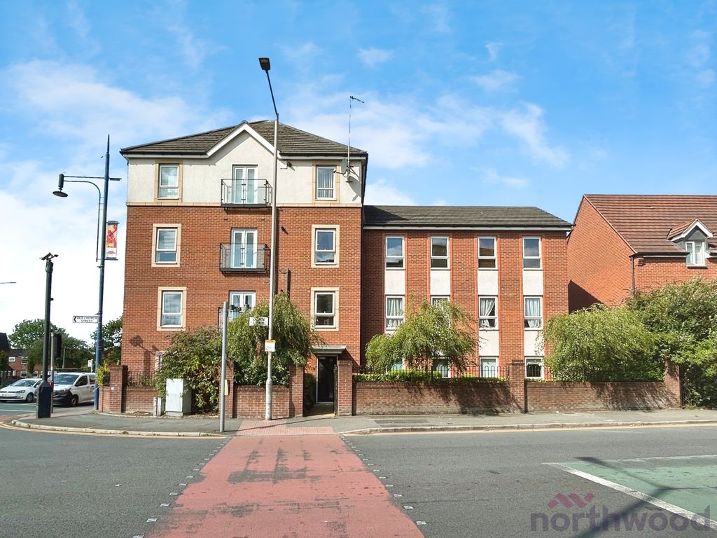 Property photo 1 of 12