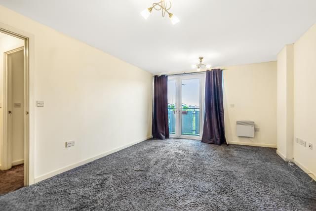 Property photo 3 of 10 Reception Room