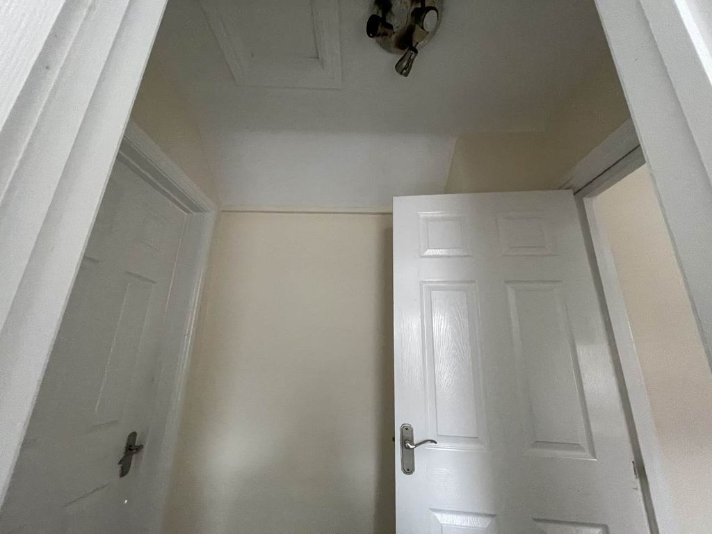 Property photo 3 of 8 Img_6726