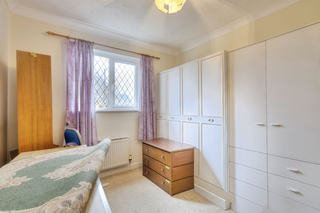 Additional image 18 of 4 bed detached house for saleGoodhew Close, Kettering NN15