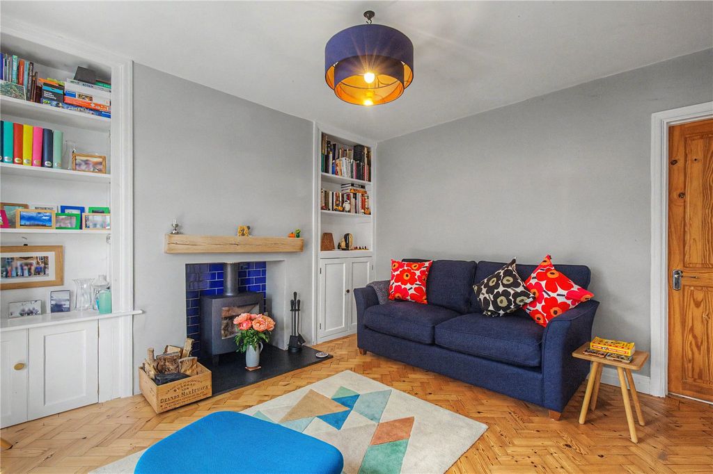 Property photo 3 of 24 Picture No. 08