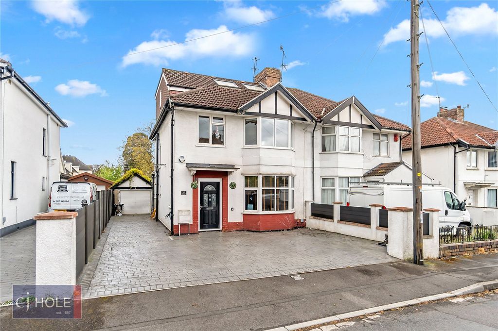 Property photo 1 of 21 Picture No. 23